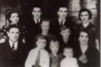 Joseph & Mabel Quayle family 1937 (18kb)